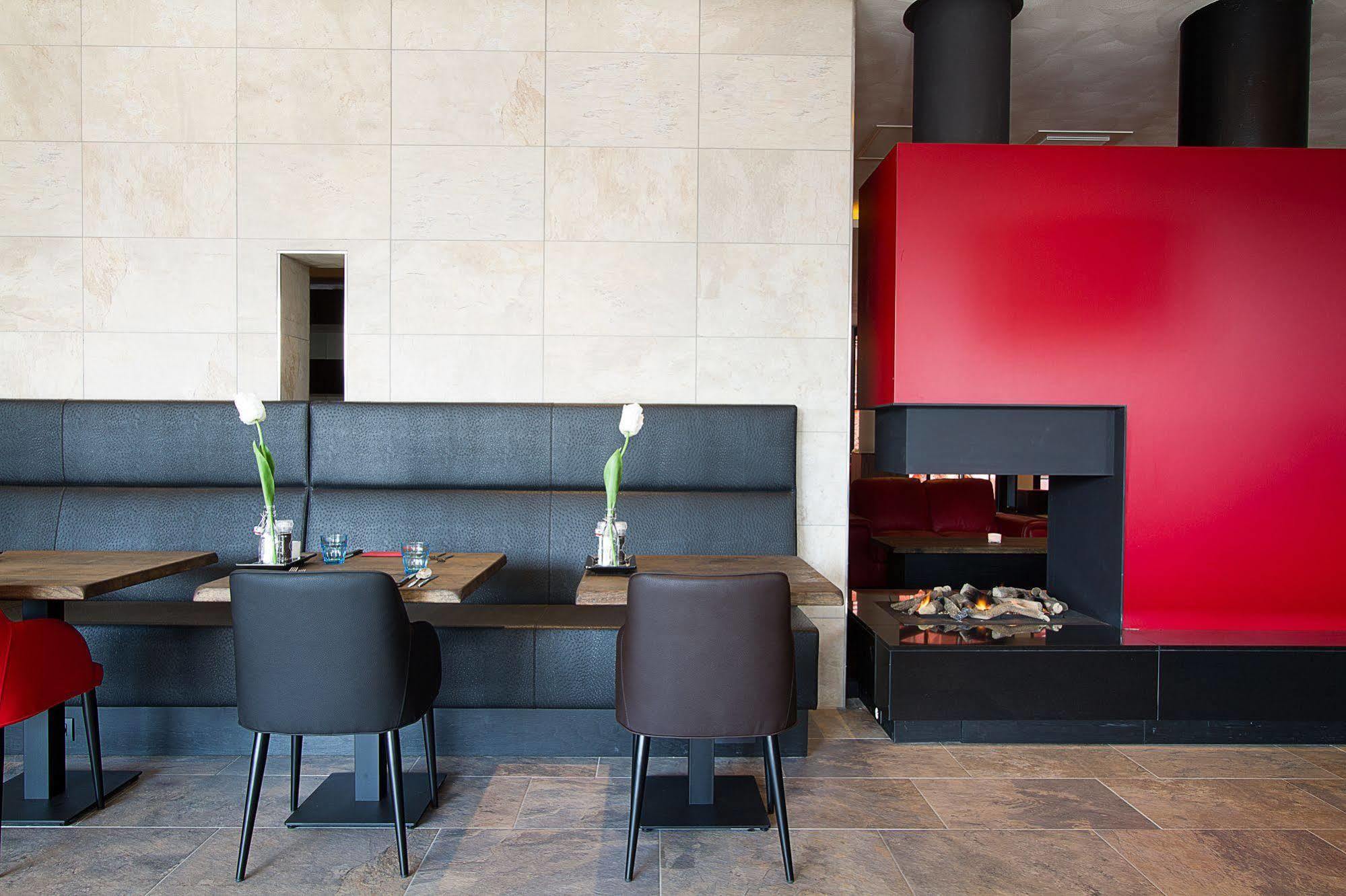 Bastion Hotel Eindhoven Waalre Экстерьер фото