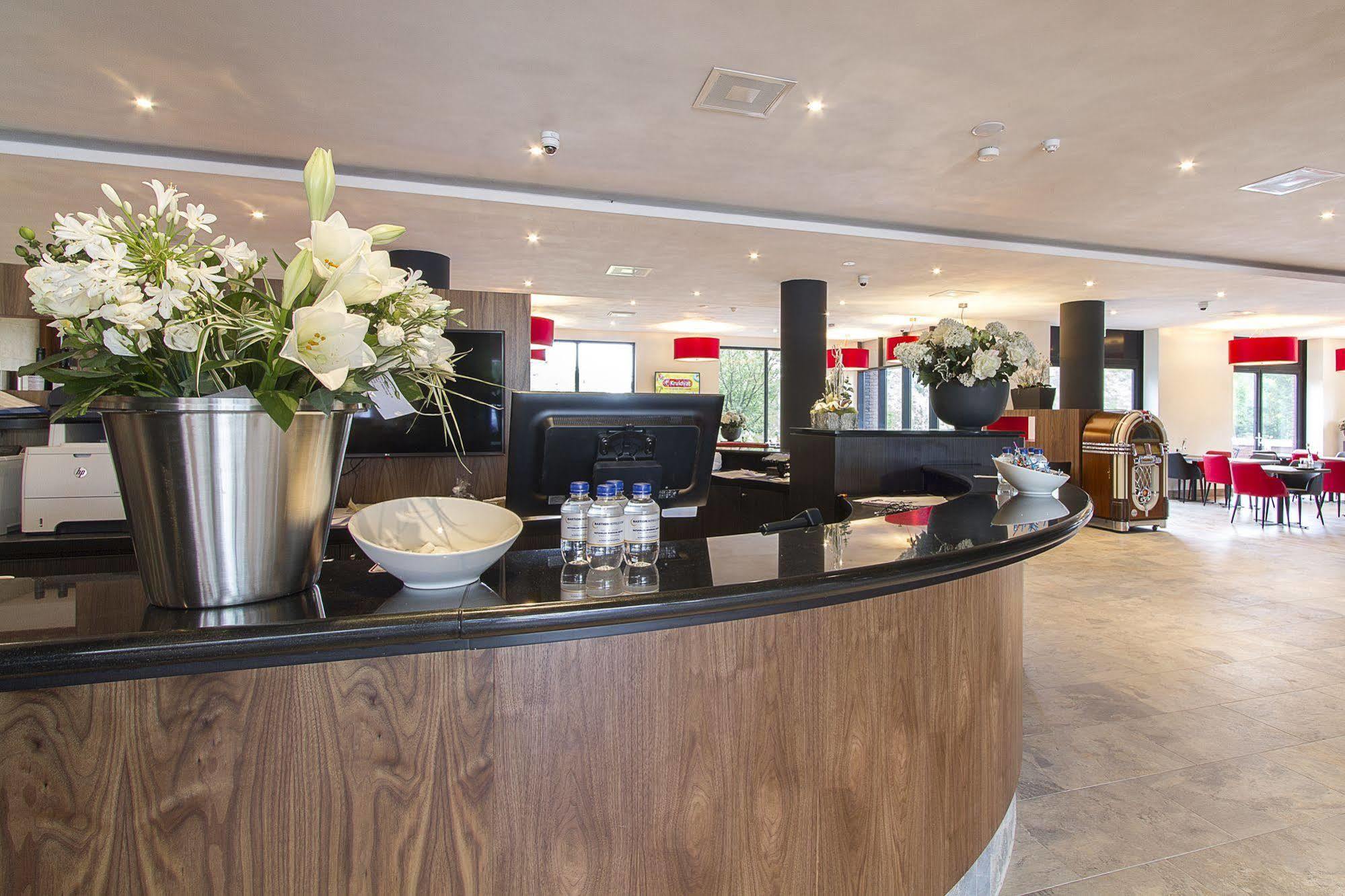 Bastion Hotel Eindhoven Waalre Экстерьер фото