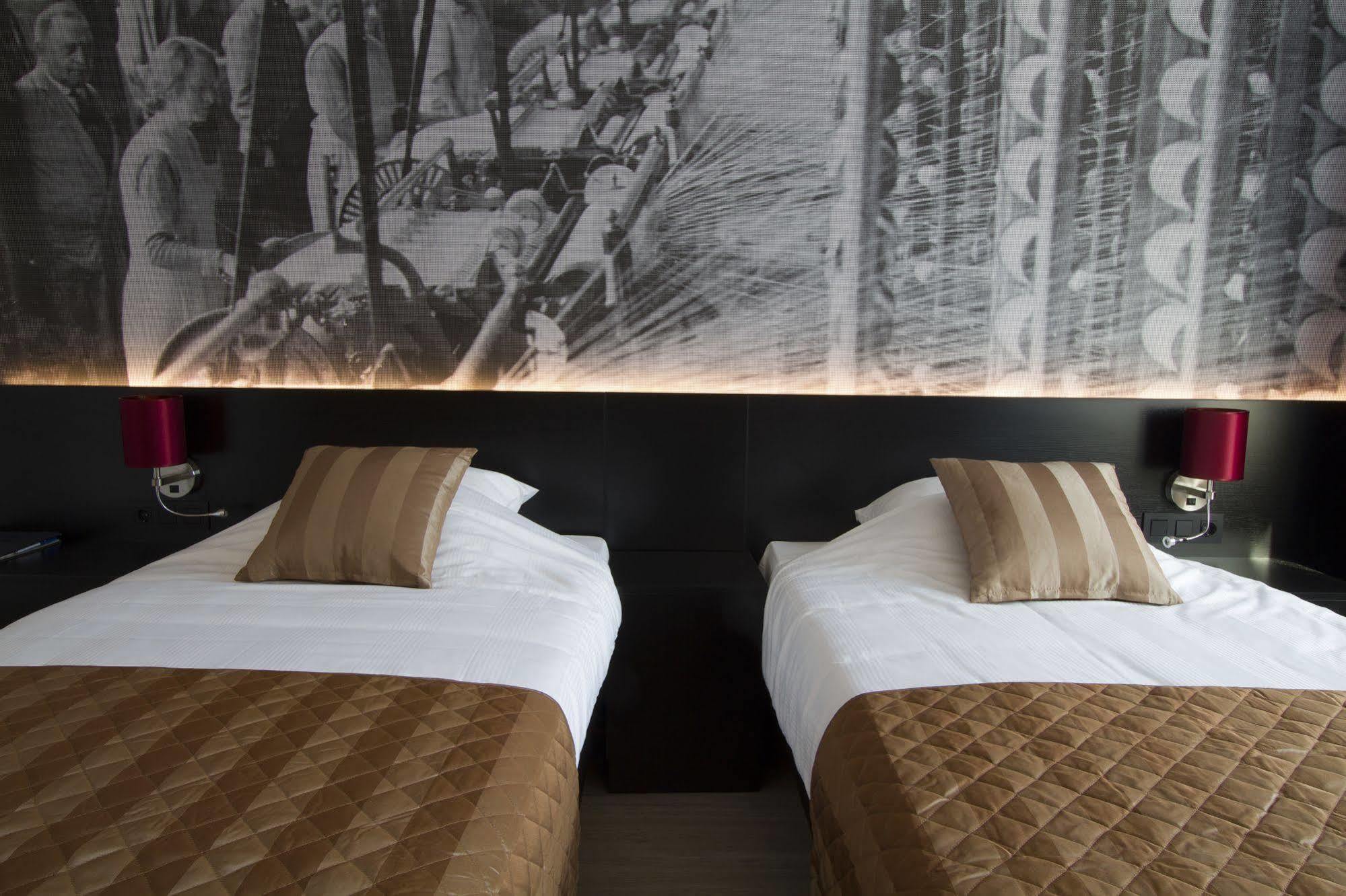 Bastion Hotel Eindhoven Waalre Экстерьер фото