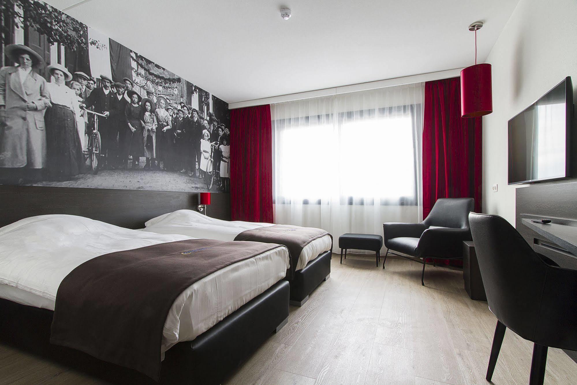 Bastion Hotel Eindhoven Waalre Экстерьер фото