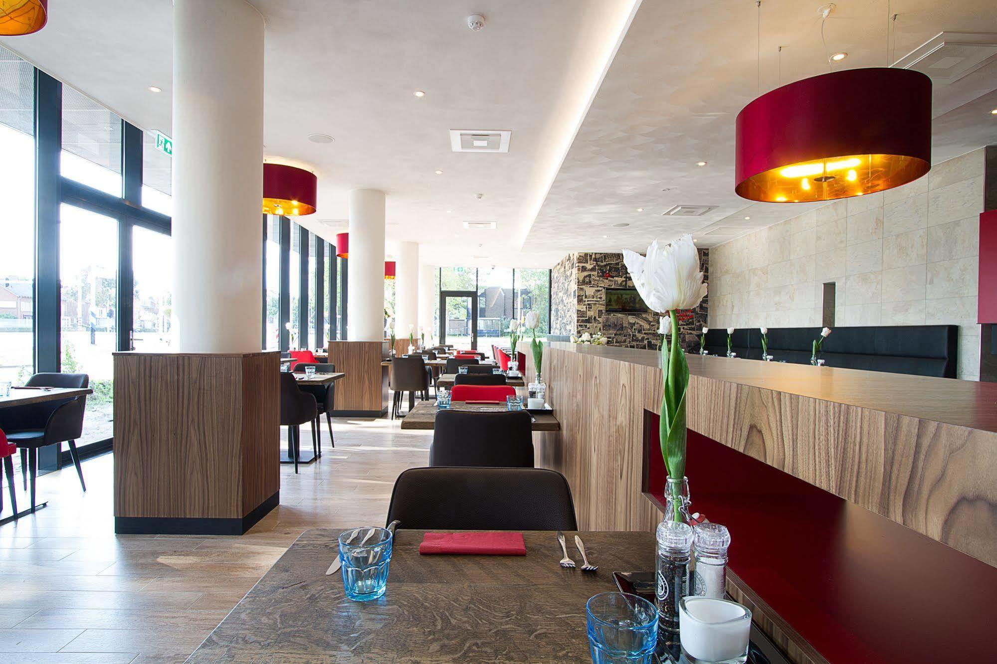 Bastion Hotel Eindhoven Waalre Экстерьер фото