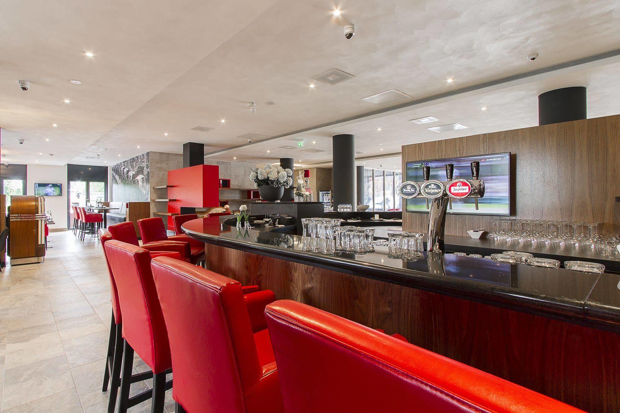 Bastion Hotel Eindhoven Waalre Экстерьер фото